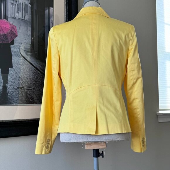 NEW YORK & Co Bright Yellow Wrinkle-Resistant Cotton Blend Blazer - Size 6 - Picture 7 of 7